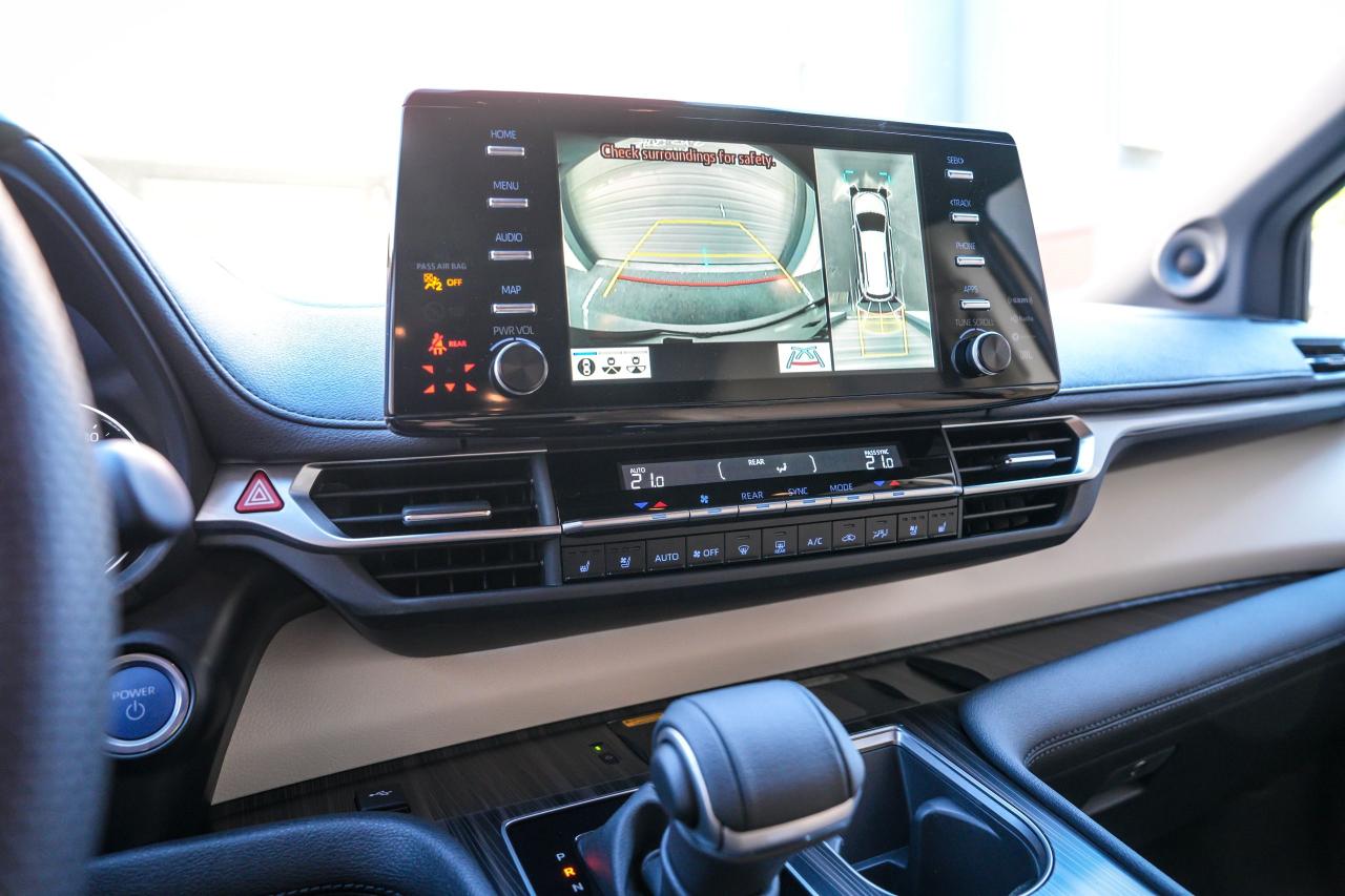 2024 Toyota Sienna Limited AWD - Photo #7