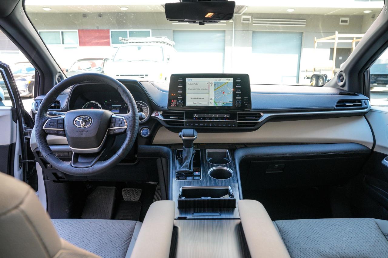 2024 Toyota Sienna Limited AWD - Photo #11