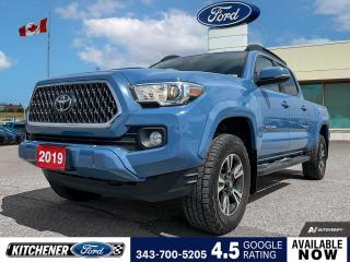 Used 2019 Toyota Tacoma SR5 V6 LEATHER | SUNROOF | HEATED SEATS for sale in Kitchener, ON