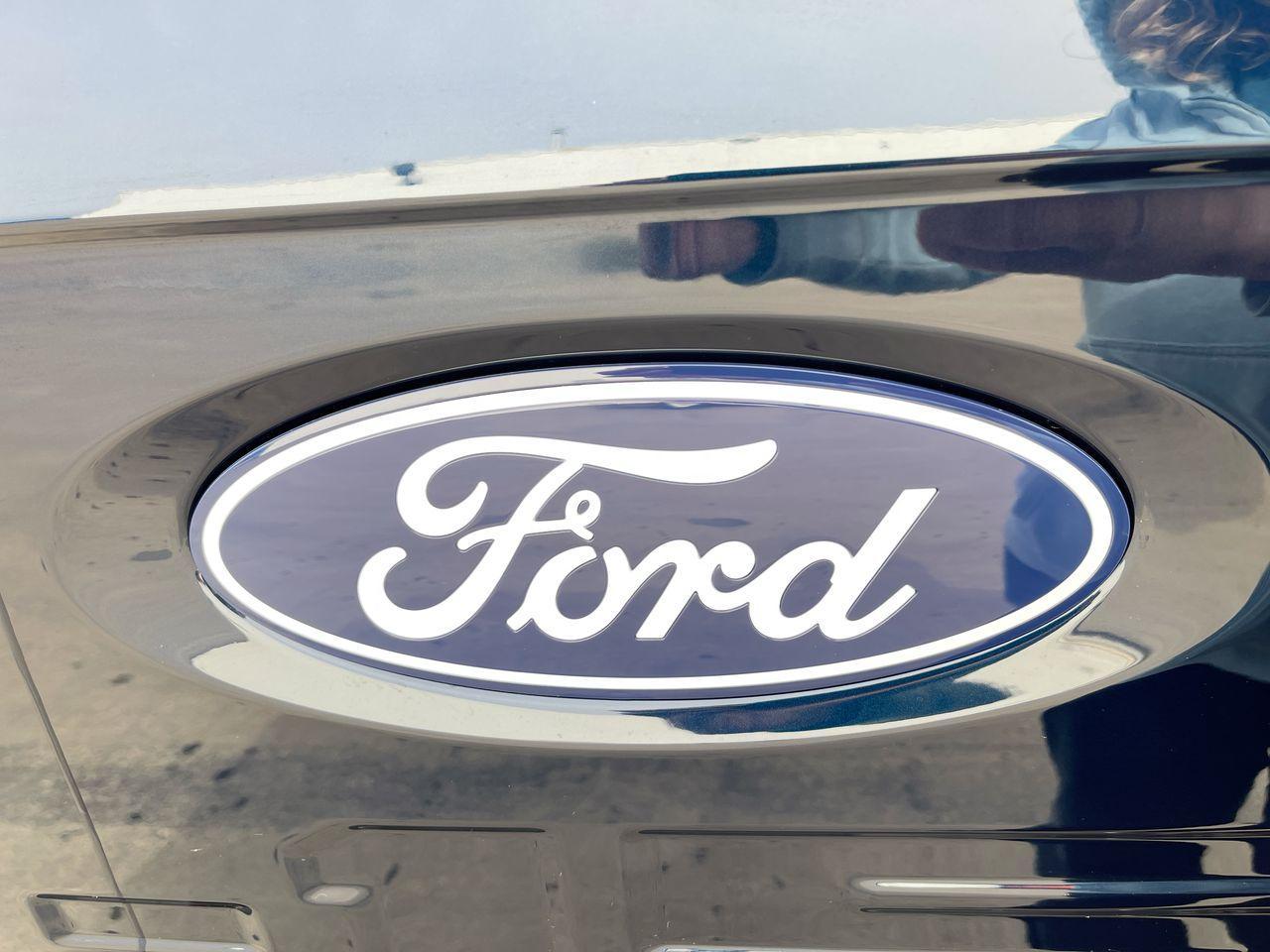 2024 Ford F-150 LARIAT 6.5' Box 502A Photo5