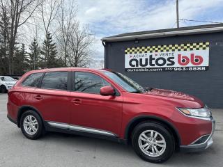 Used 2017 Mitsubishi Outlander ( 4 CYLINDRES - 4WD 4x4 ) for sale in Laval, QC
