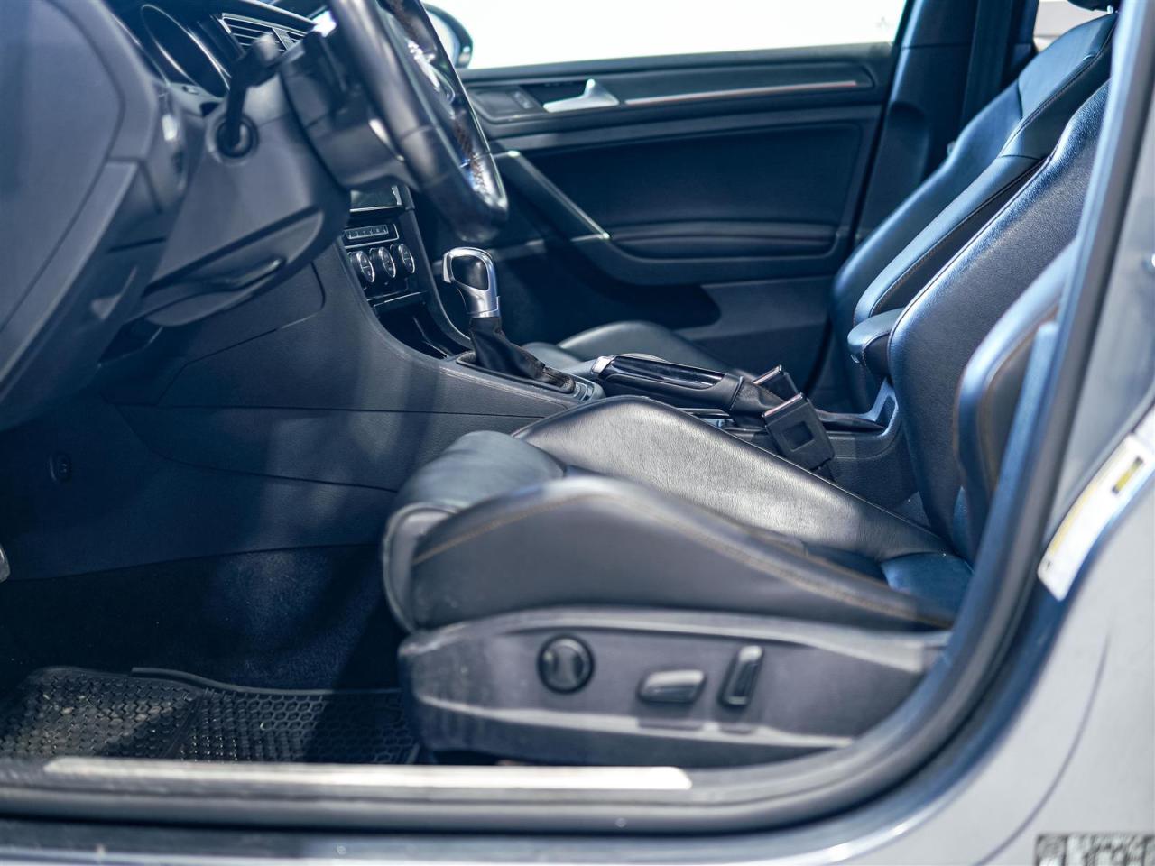 2018 Volkswagen Golf  Photo