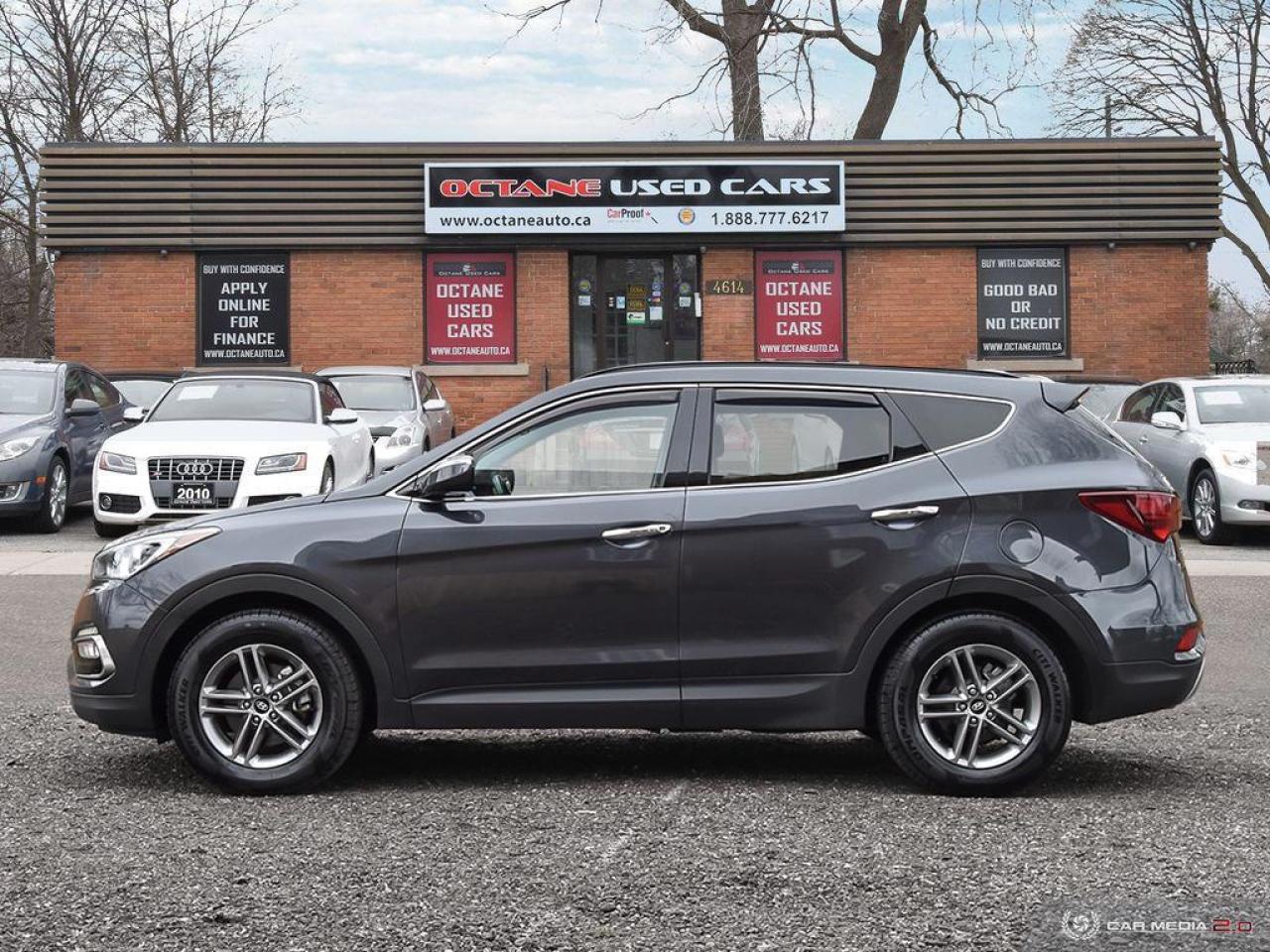 2018 Hyundai Santa Fe Sport 2.4 AWD Photo2