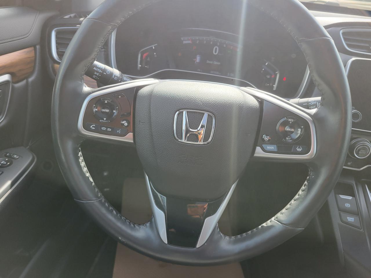 2020 Honda CR-V Touring Photo5