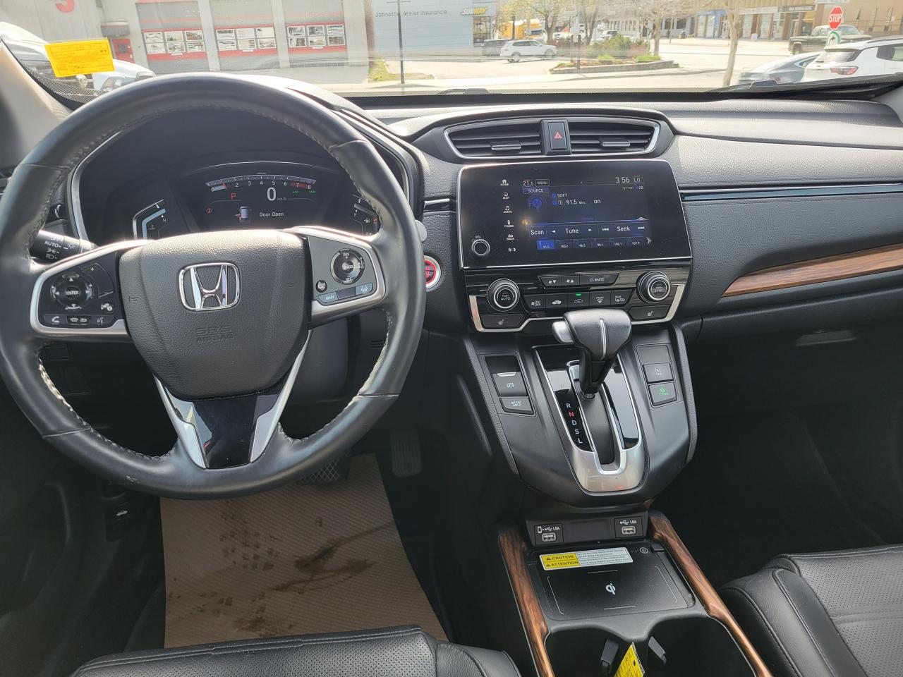 2020 Honda CR-V Touring Photo5