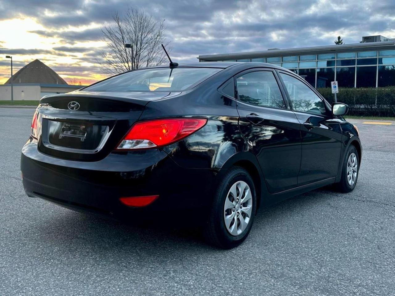 2016 Hyundai Accent 4dr Sdn Auto GL - Photo #8