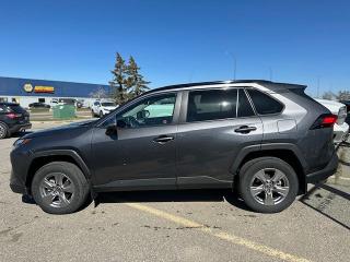 2022 Toyota RAV4 XLE AWD 1 OWNER - NO ACCIDENTS - LOW KMS - - Photo #8