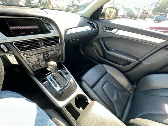 2010 Audi A4 2.0T - Photo #10