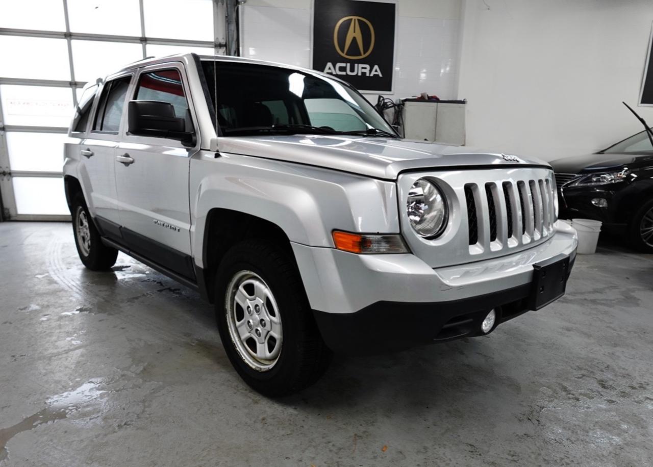 Used 2014 Jeep Patriot NORTH EDITION,ALL SERVICE RECORDS,NO ACCIDENT 4X4 for sale in North York, ON