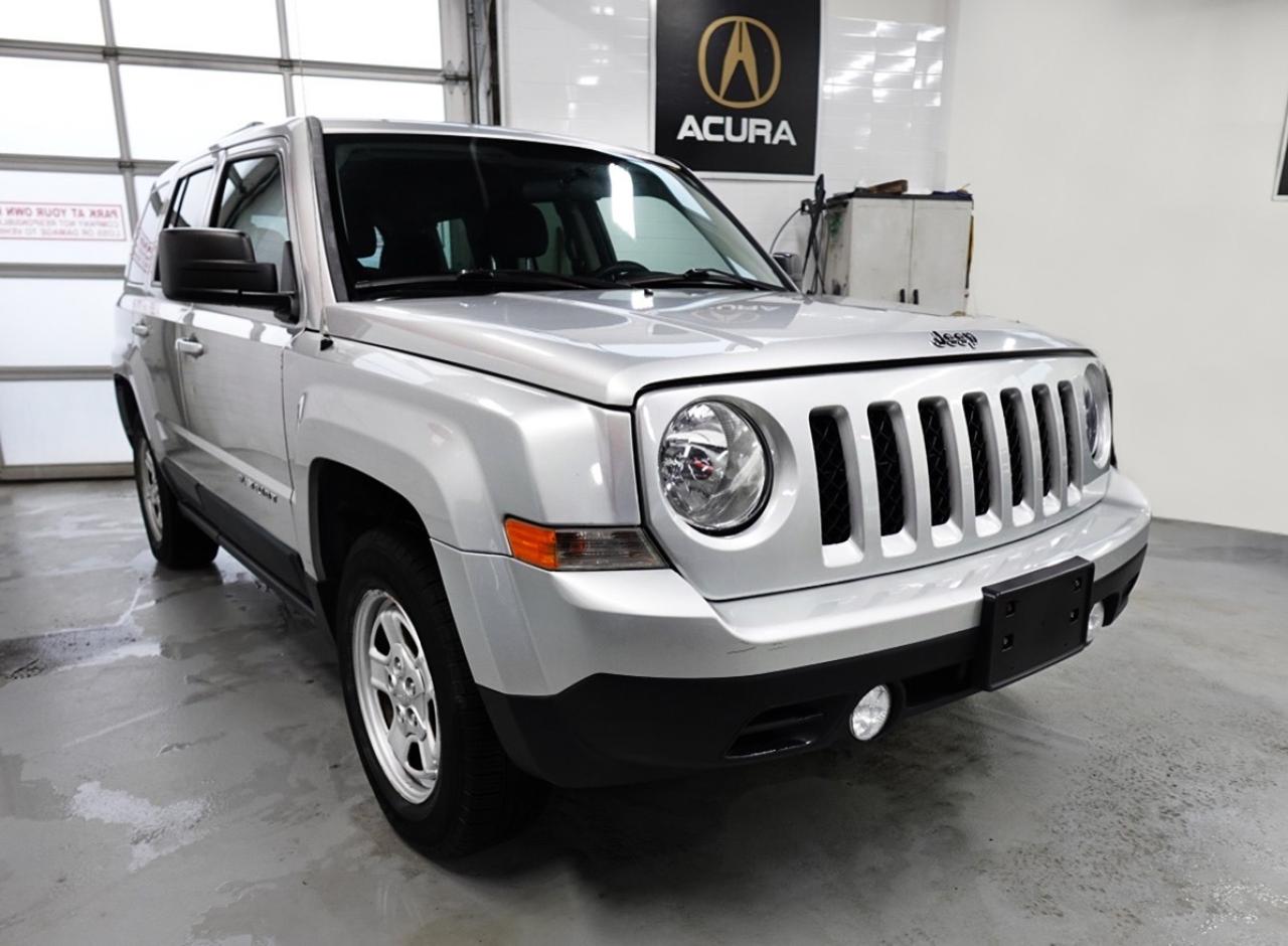 Used 2014 Jeep Patriot NORTH EDITION,ALL SERVICE RECORDS,NO ACCIDENT 4X4 for sale in North York, ON