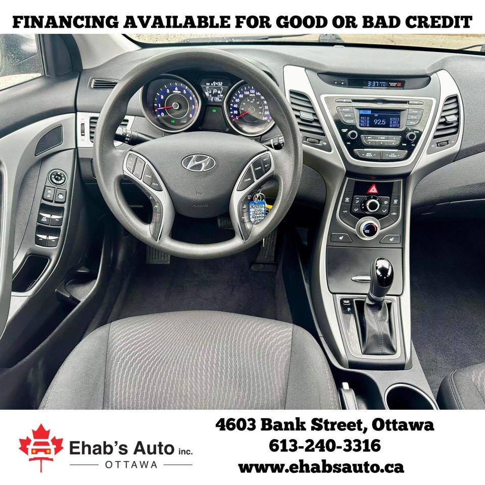 2016 Hyundai Elantra Safety Certified Photo3