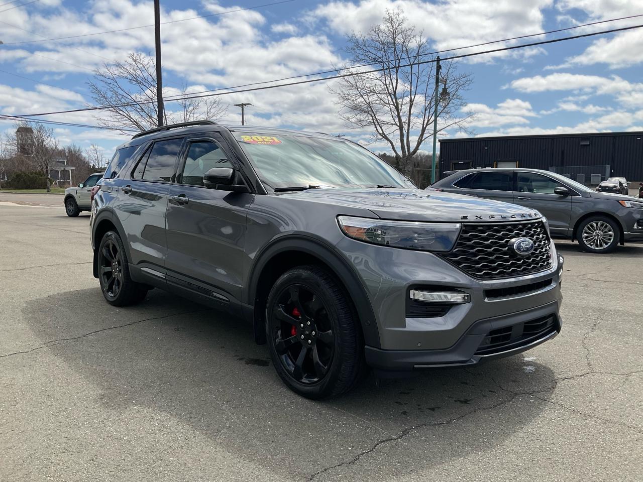 2021 Ford Explorer ST 4WD Photo5