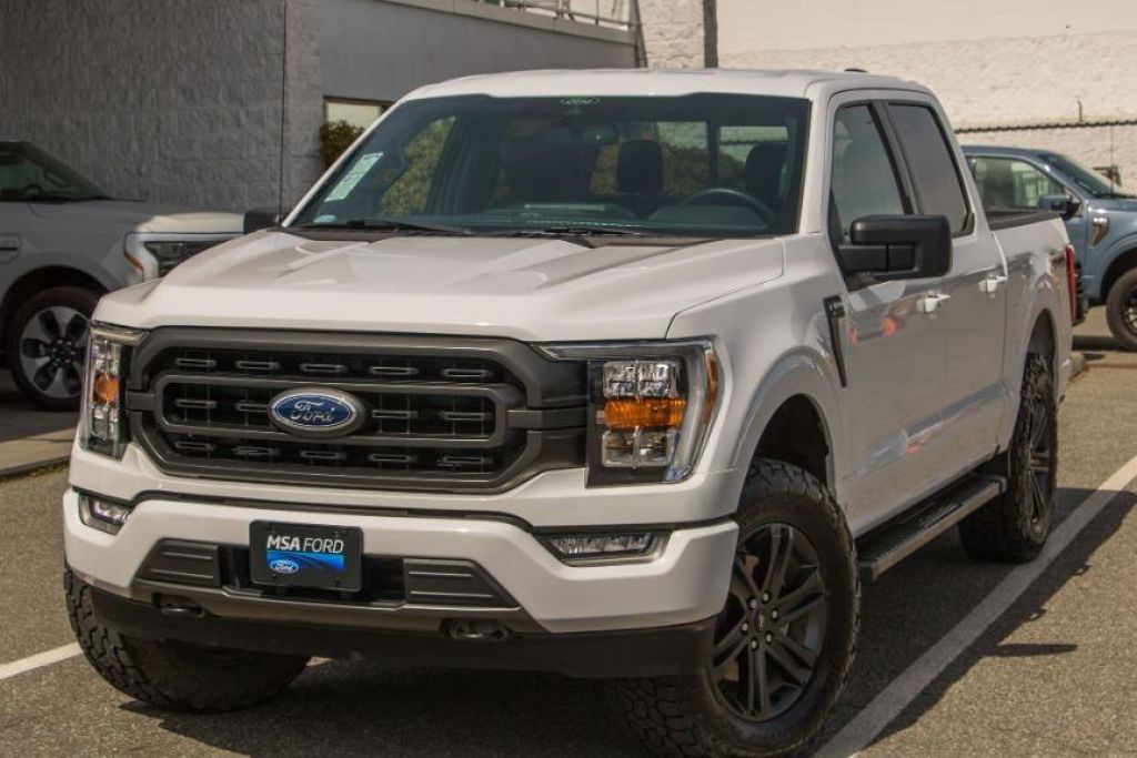Used 2021 Ford F-150 XLT for Sale in Abbotsford, British Columbia