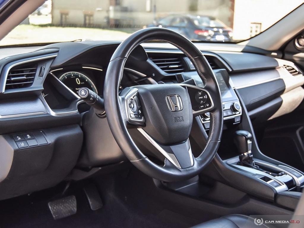 2017 Honda Civic Touring Sedan CVT - Photo #13