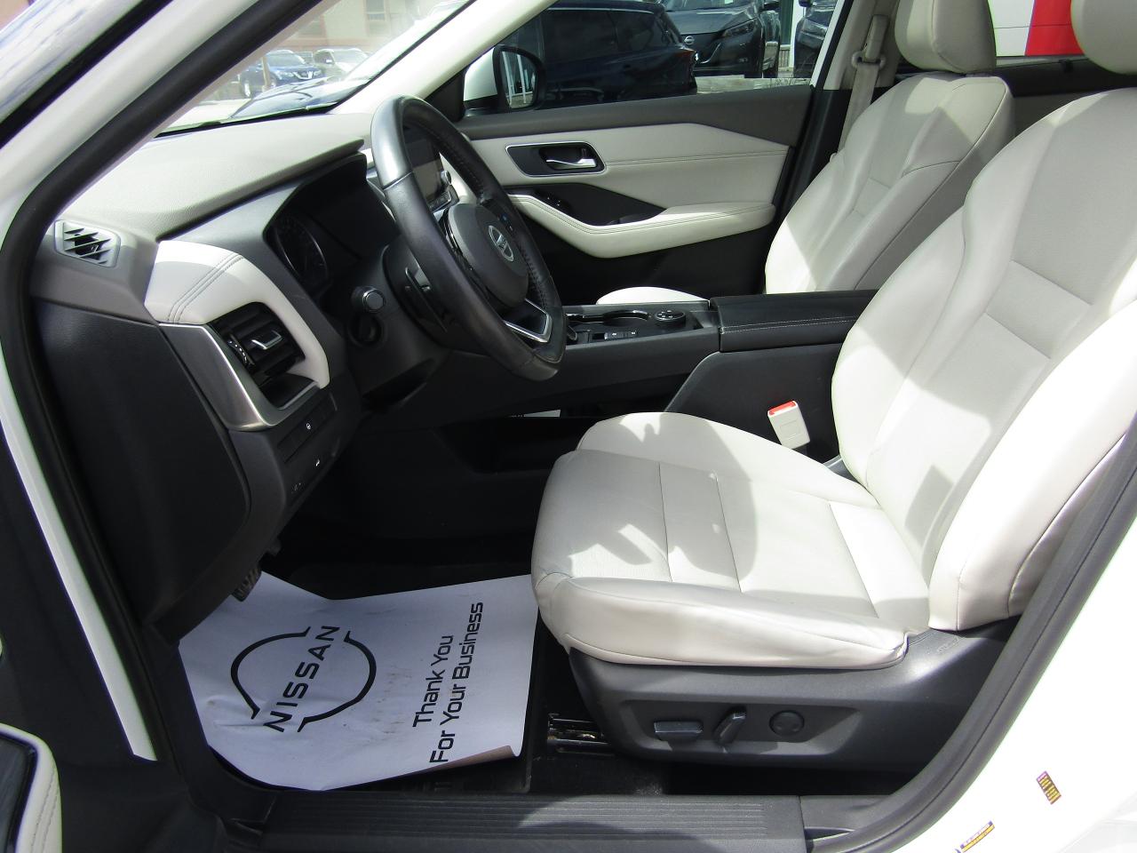 2021 Nissan Rogue SV PREMIUM Photo