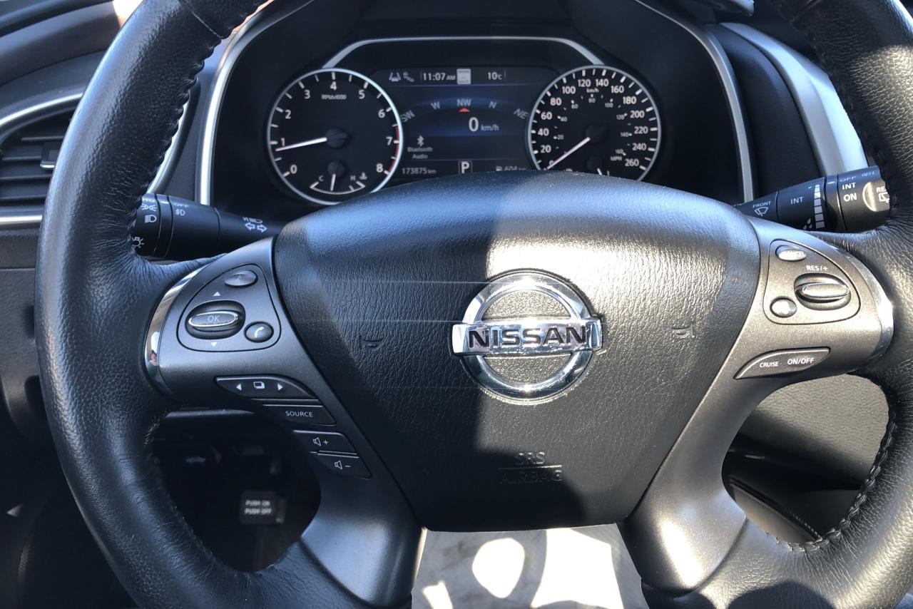 2019 Nissan Murano Platinum Photo16
