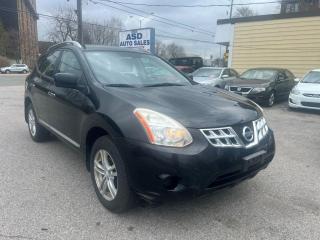 2011 Nissan Rogue AWD 4dr S - Photo #2