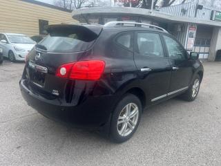 2011 Nissan Rogue AWD 4dr S - Photo #7