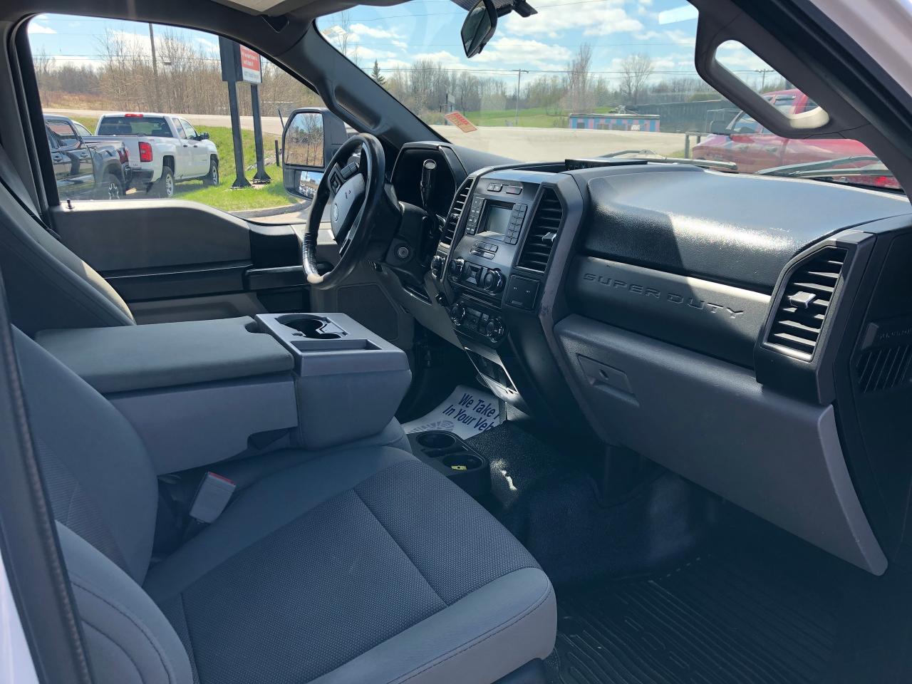 2018 Ford F-550 XL DIESEL DUMP TRUCK - Photo #8
