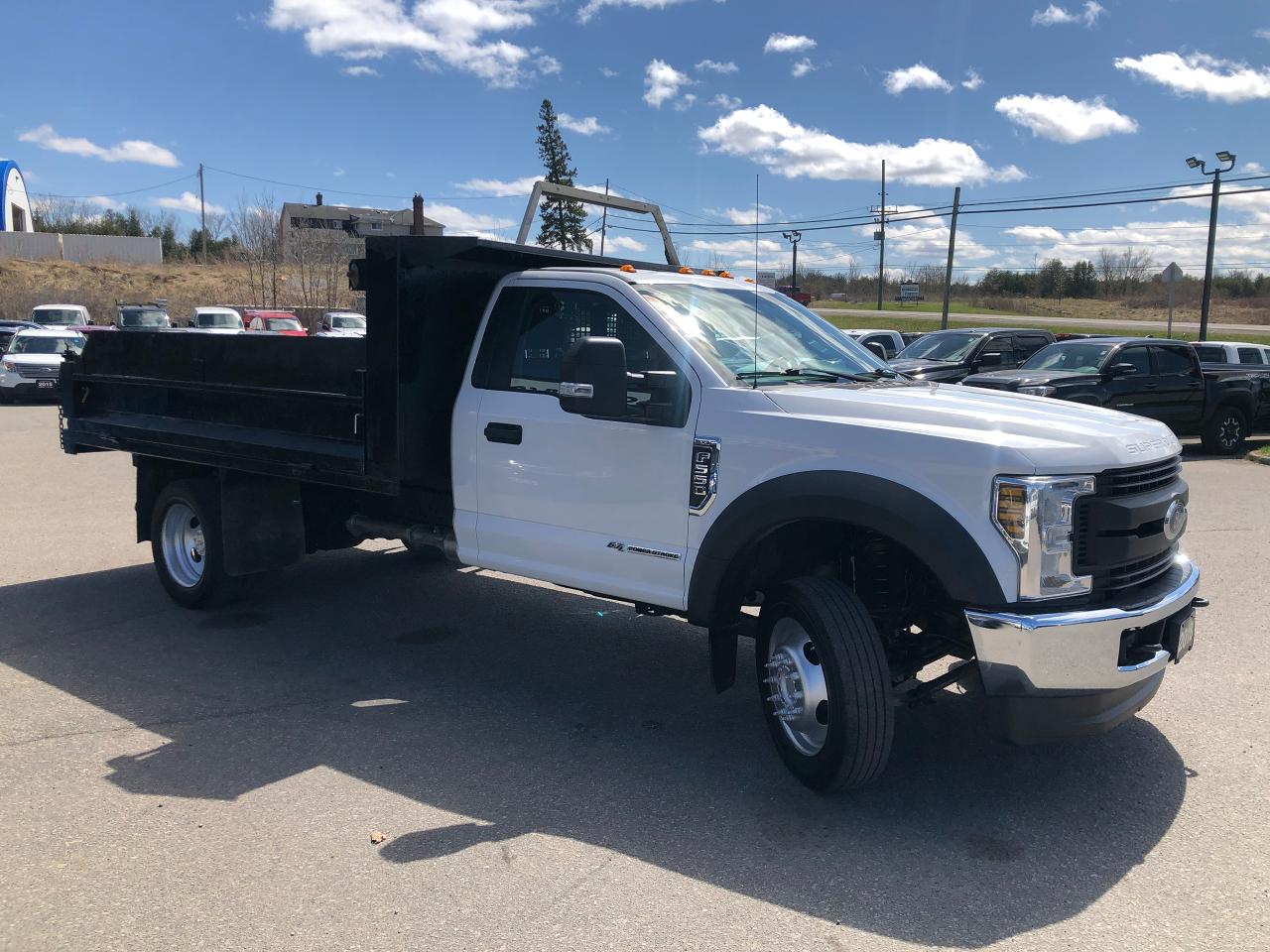 2018 Ford F-550 XL DIESEL DUMP TRUCK - Photo #6