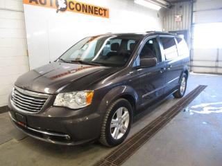 Used 2016 Chrysler Town & Country TOURING for sale in Peterborough, ON
