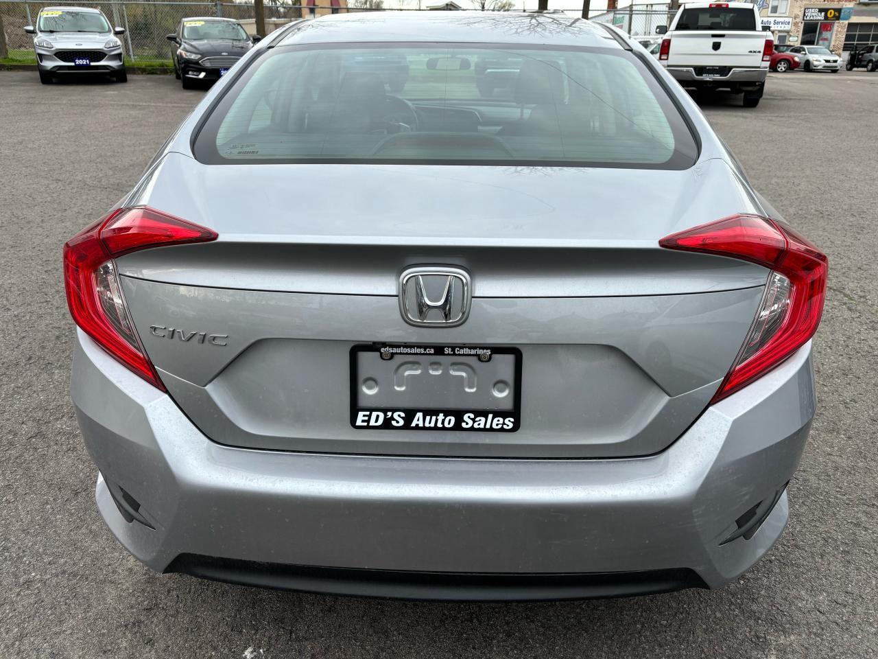 2017 Honda Civic EX, Alloys, Sunroof, Lane Departure Warning