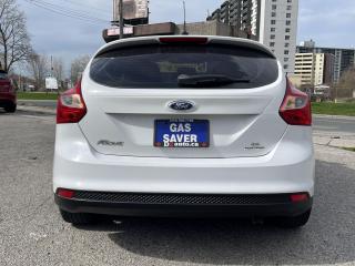 2014 Ford Focus SE TRIM/BLUETOOTH/GAS SAVER/NO ACCIDENT/CERTIFIED. - Photo #4