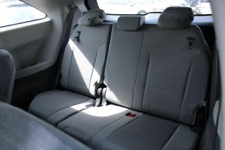 2021 Toyota Sienna LE 8-Passenger FWD - Photo #7