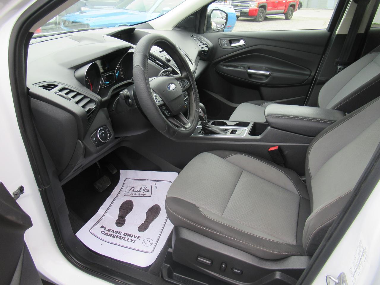 2018 Ford Escape SE 4WD - Certified w/ 6 Month Warranty - Photo #6