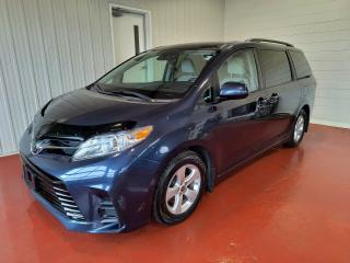 Used 2020 Toyota Sienna LE FWD for sale in Pembroke, ON