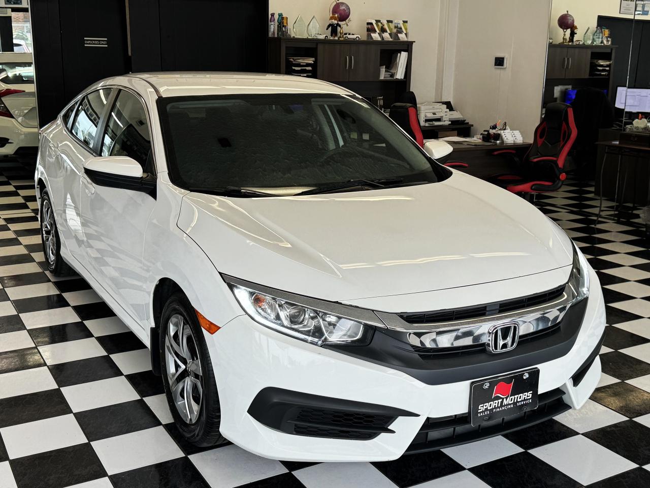 2018 Honda Civic LX+New Tires+ApplePlay+A/C+Camera+CLEAN CARFAX - Photo #5