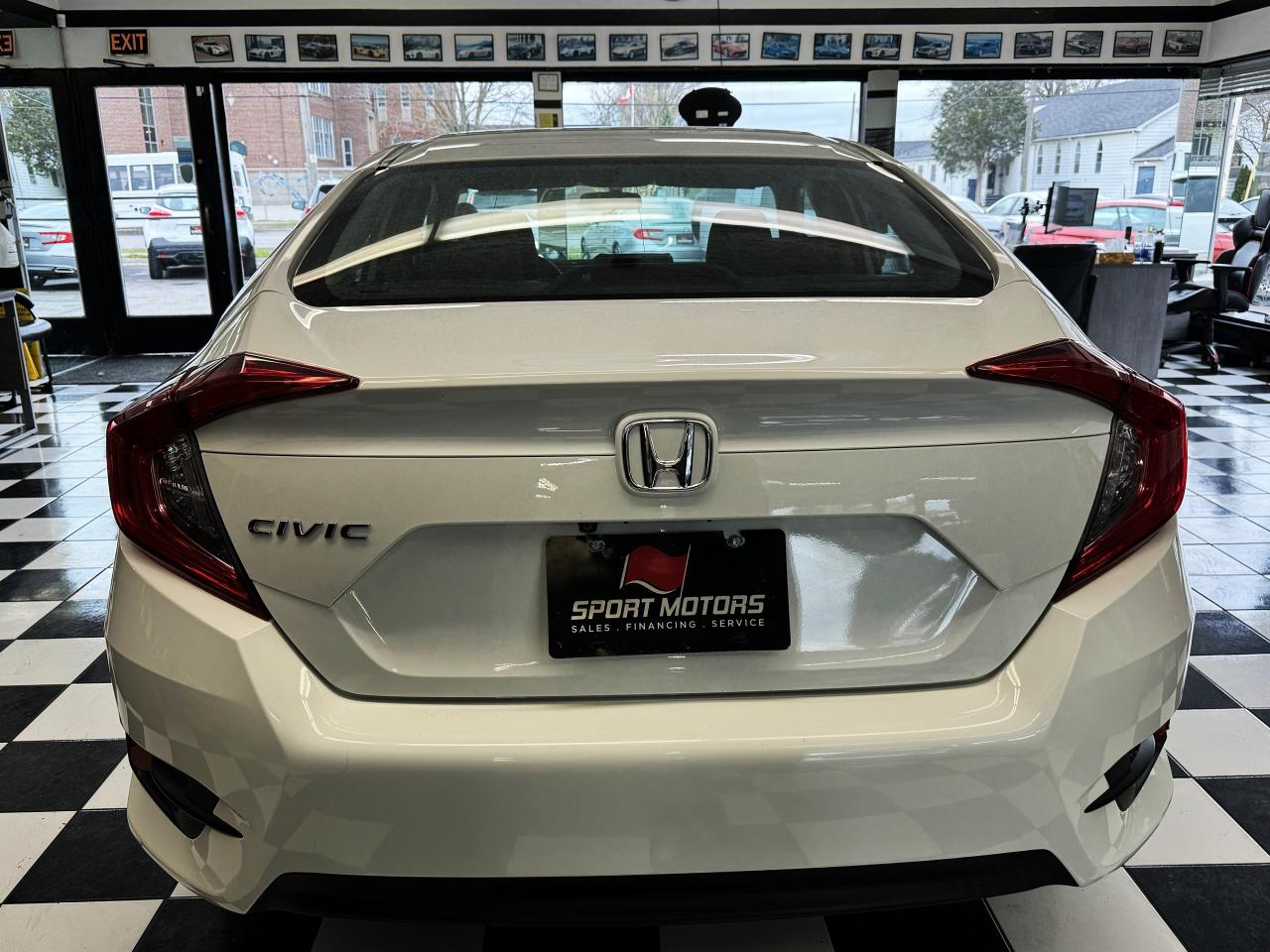 2018 Honda Civic LX+New Tires+ApplePlay+A/C+Camera+CLEAN CARFAX Photo72
