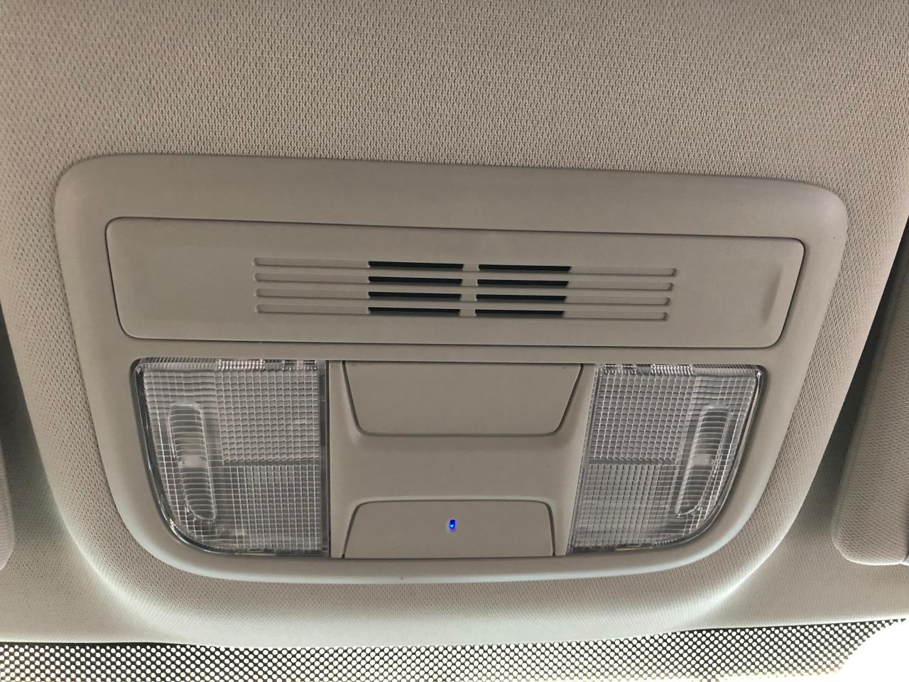 2018 Honda Civic LX+New Tires+ApplePlay+A/C+Camera+CLEAN CARFAX - Photo #49