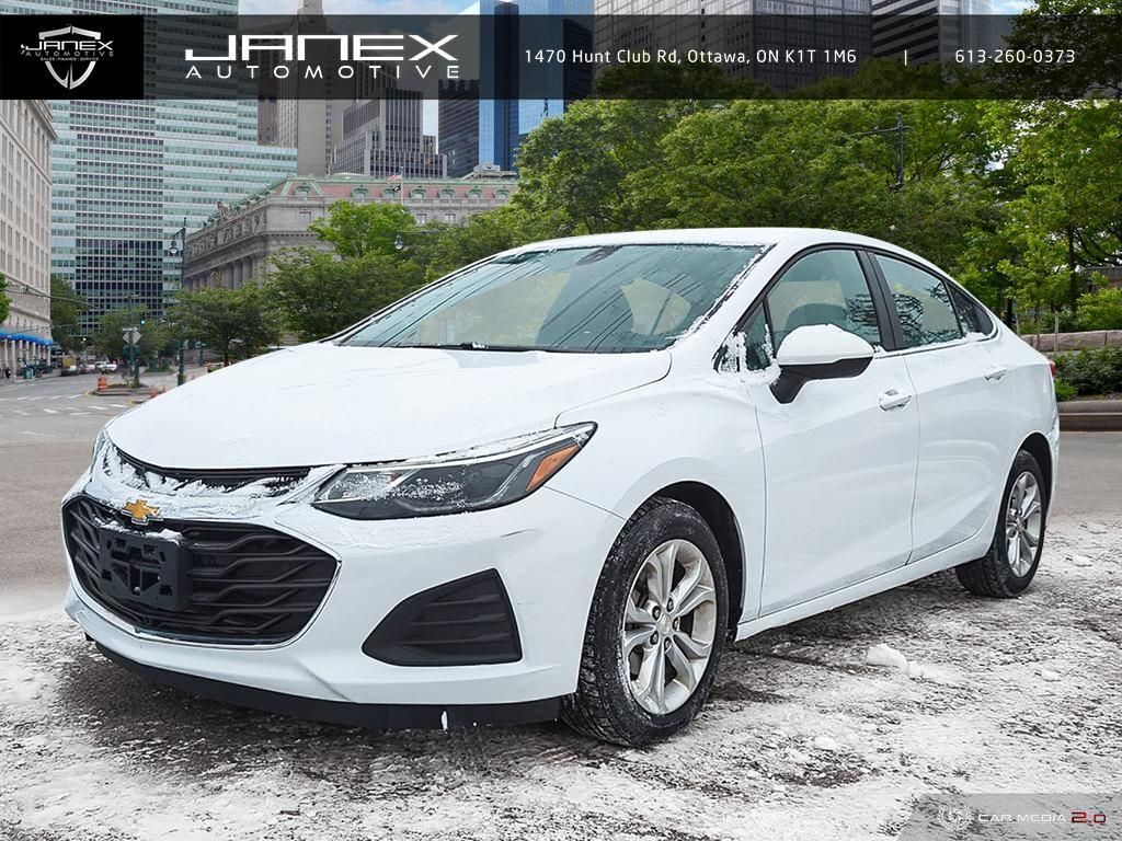 Used 2019 Chevrolet Cruze LT Accident Free BackUp Cam Bluetooth Easy Finance for Sale in Ottawa, Ontario