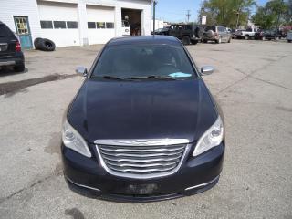 2012 Chrysler 200 4dr Sdn Limited - Photo #4