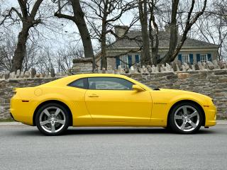 2010 Chevrolet Camaro 2SS With 36 km (Not A Typo) NEW CONDITION - Photo #17