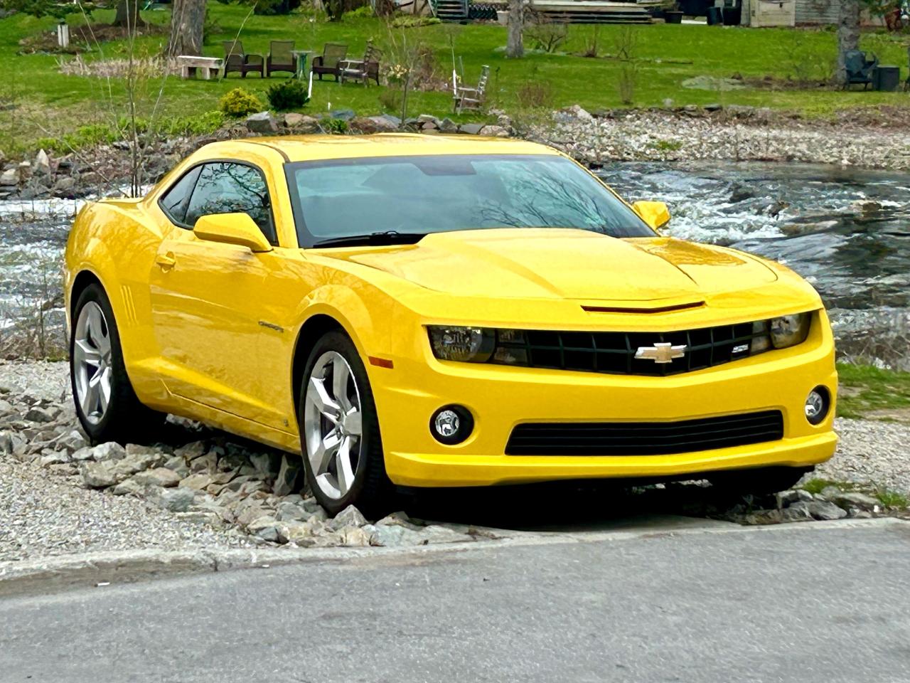 2010 Chevrolet Camaro 2SS With 36 km (Not A Typo) NEW CONDITION - Photo #27
