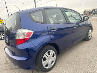2011 Honda Fit DX CERTIFIED WITH 3 YEARS WARRANTY INCLUDED. - Photo #13