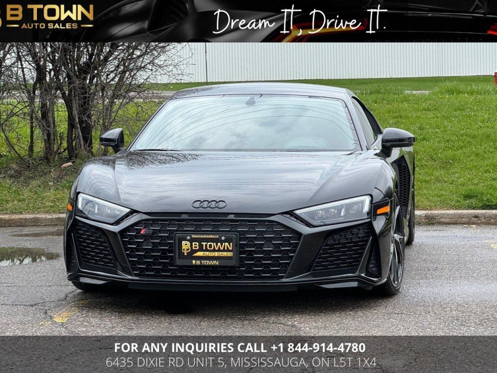 Used 2021 Audi R8 Coupe V10 for Sale in Mississauga, Ontario