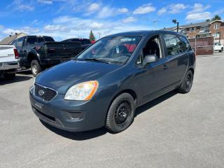 Used 2012 Kia Rondo ( 4 CYLINDRES - AUTOMATIQUE ) for sale in Laval, QC