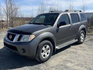 Used 2008 Nissan Pathfinder S 4WD for sale in Sherbrooke, QC