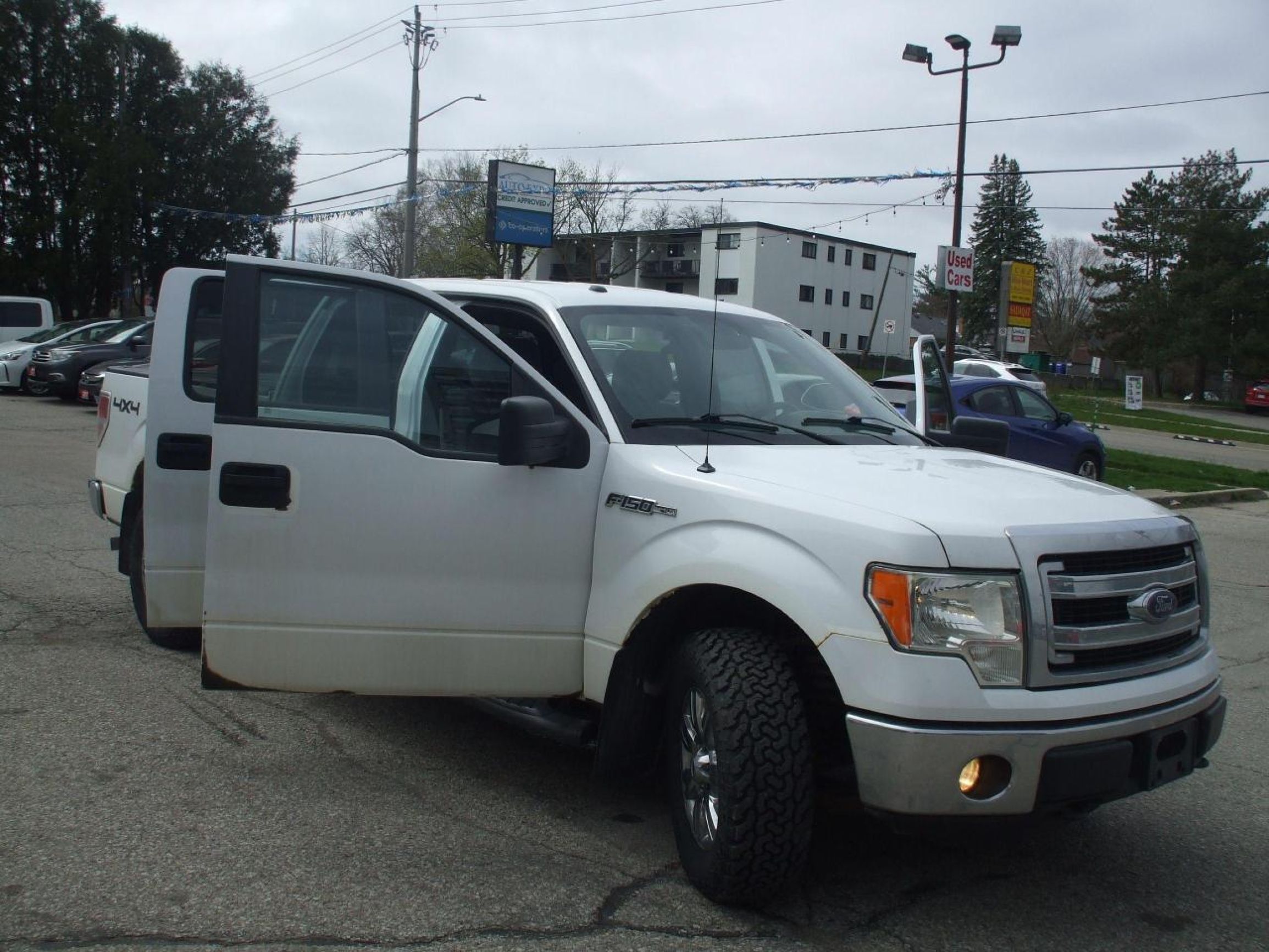 2014 Ford F-150 XLT,4WD,SuperCrew,Tinted,Bluetooth,Certified