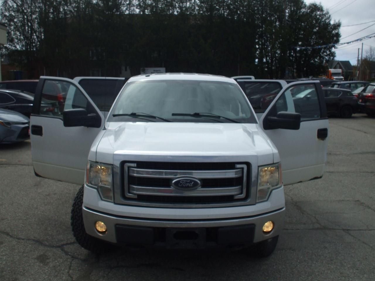2014 Ford F-150 XLT,4WD,SuperCrew,Tinted,Bluetooth,SOLD AS IS,,,