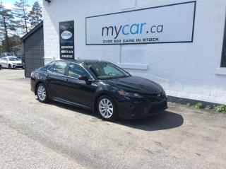Used 2021 Toyota Camry LEATHER. HEATED SEATS. BACKUP CAM. 17