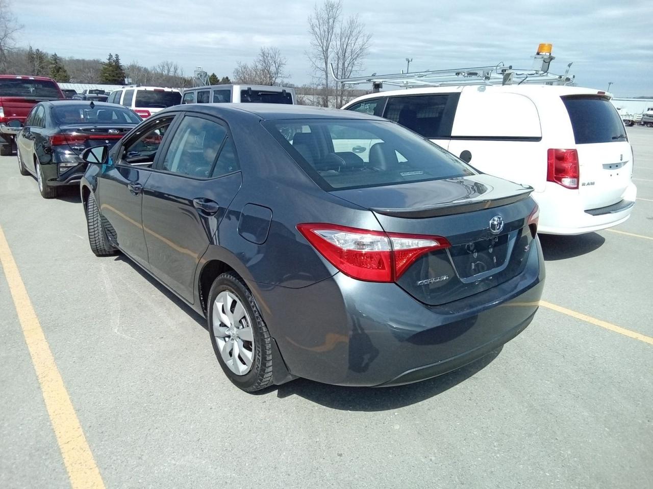 2016 Toyota Corolla S - Photo #4