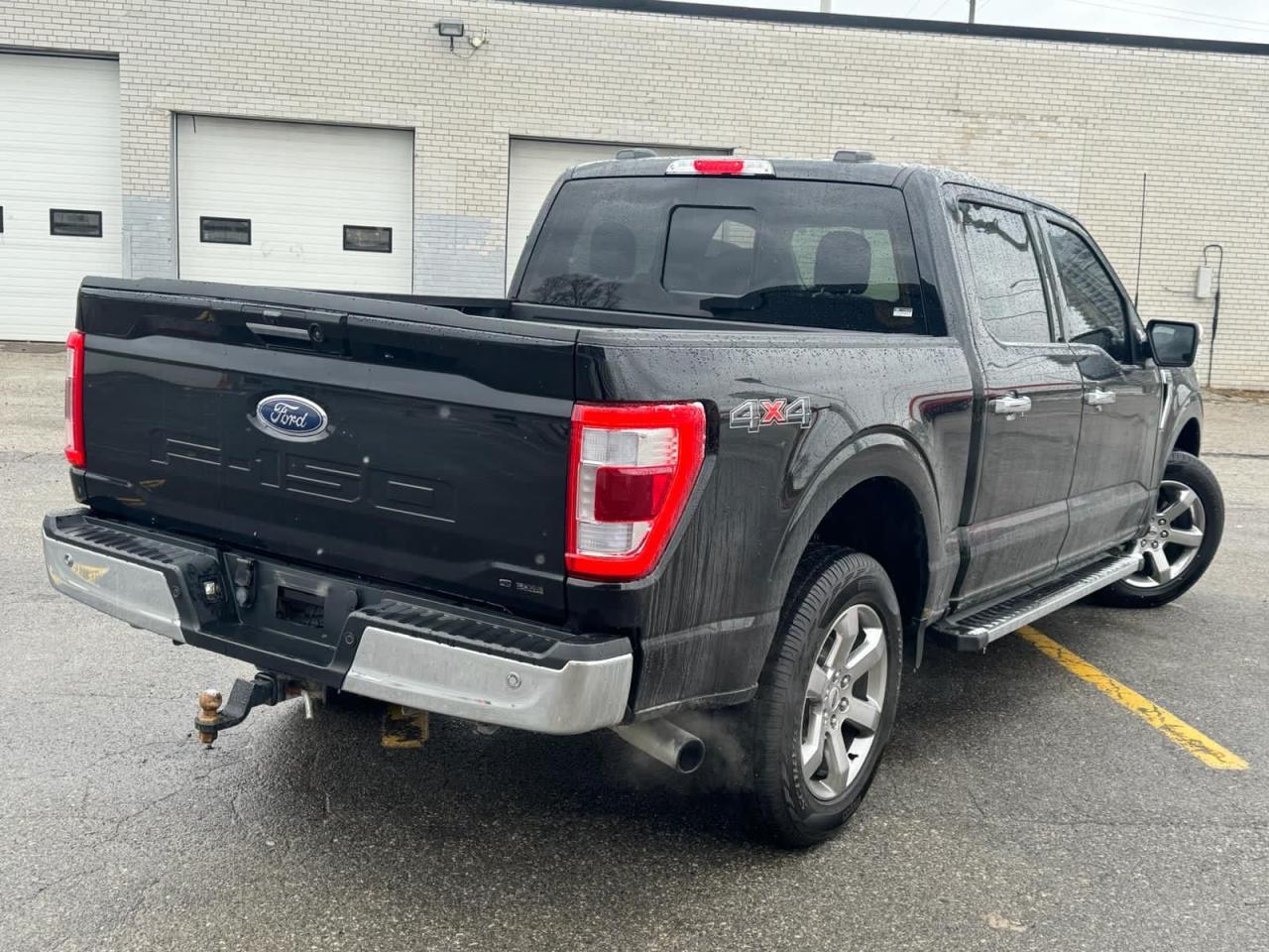 2021 Ford F-150 Lariat Photo3