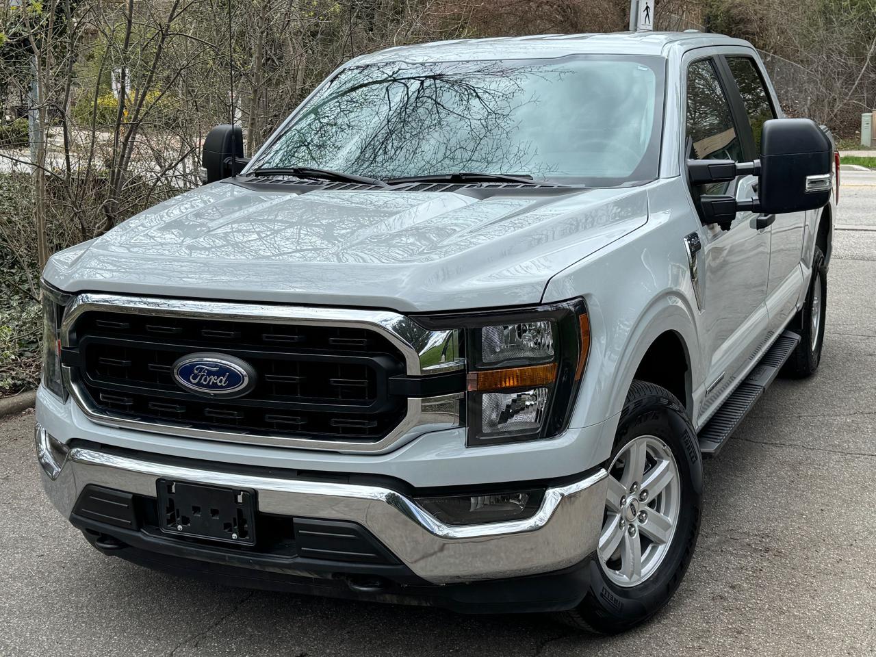 <div> 2023 Ford F-150 XLT Hybrid   4x4 Supercrew</div><div><div><br></div><div>
Safety Certified included in Price | Hybrid 3.5L Engine | Navigation | Backup Camera | 360 view cameras | Backup Sensor | Bluetooth | Heated Seats | Climate control | 10 Inch Screen | Foot Steps | Financing Available | By Appointment Only: 905-531-5370 </div><div><br></div><div> Don’t miss out on this beautiful and rare 2023 Ford F150 Hybrid 3.5L V6 4x4, for only $46,995 plus HST and Licensing. Loaded with Beautiful grey interior  8 inch Nav touch screen, 360 degrees cameras, Blind Spot Detector,and back up camera. climate controls, heated seats </div><div><br></div><div> PROFESSIONALLY DETAILED

Priced to Sell

Buy with trust and confidence from an ontario registered dealer. Call today at 905-531-5370 to book an appointment.</div></div>