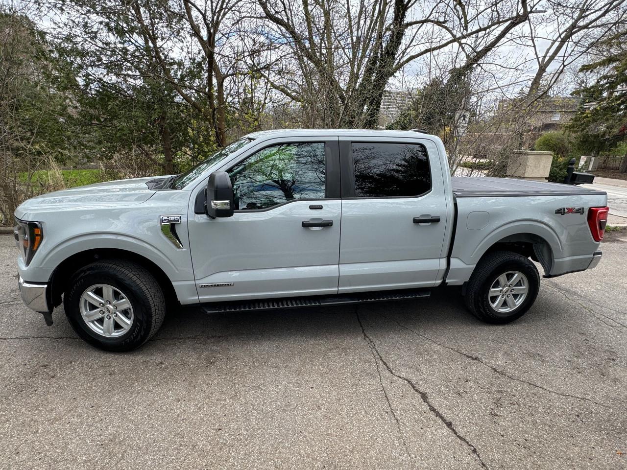 2023 Ford F-150 XLT Photo4