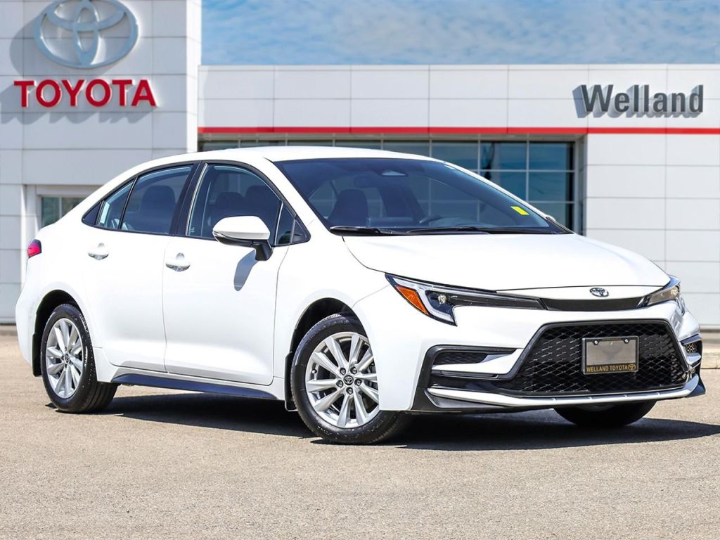 Used 2024 Toyota Corolla SE for Sale in Welland, Ontario