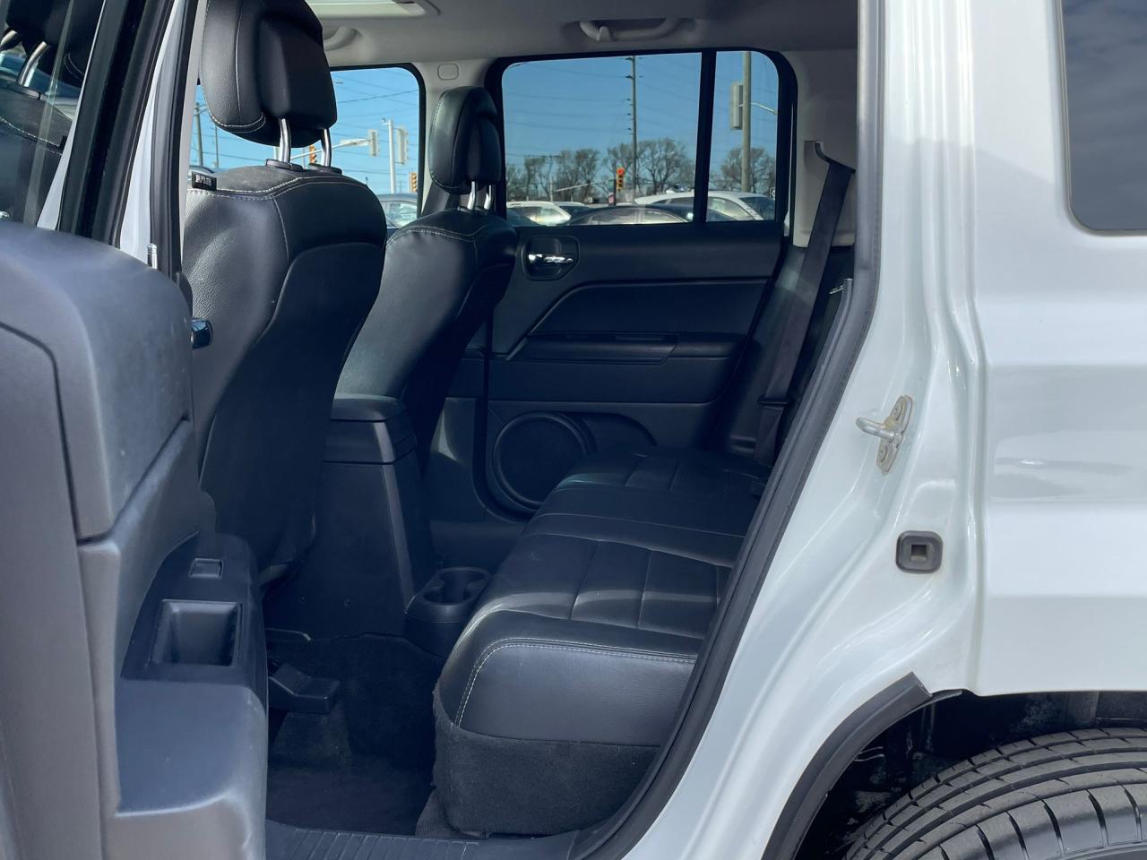 2017 Jeep Patriot 4WD High Altitude SUNROOF NEW TIRES SAFETY LEATHER - Photo #20